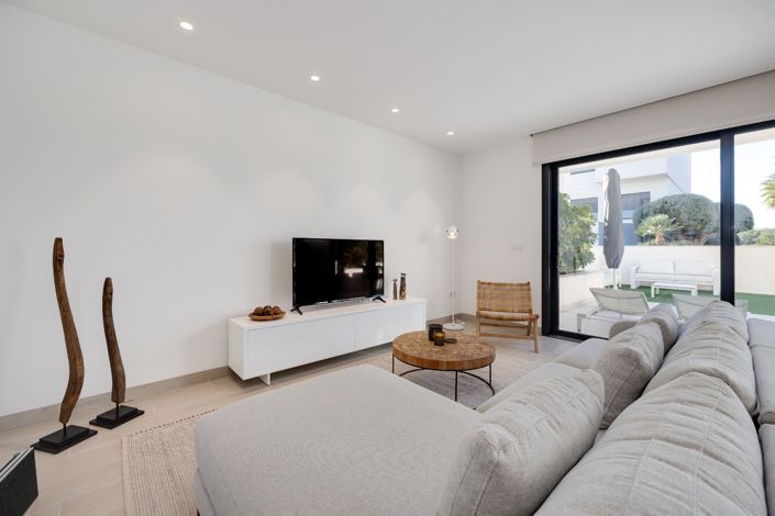 Image No.6-3 Bed Apartment for sale