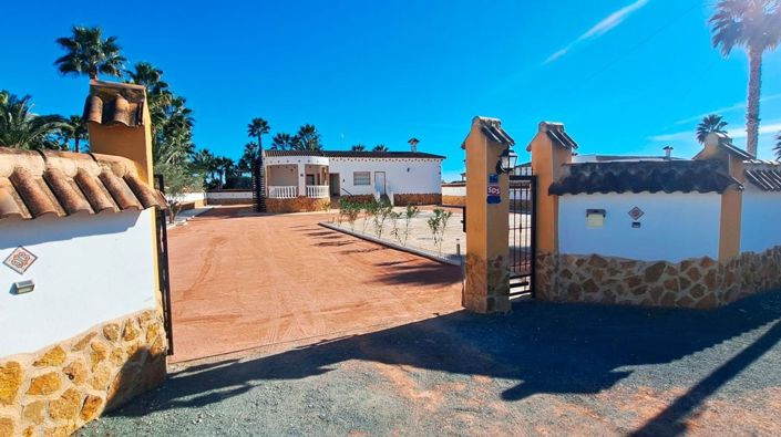 Image No.5-5 Bed Country Property for sale