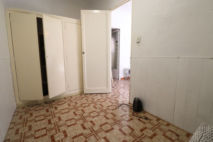 Image No.18-4 Bed Bungalow for sale