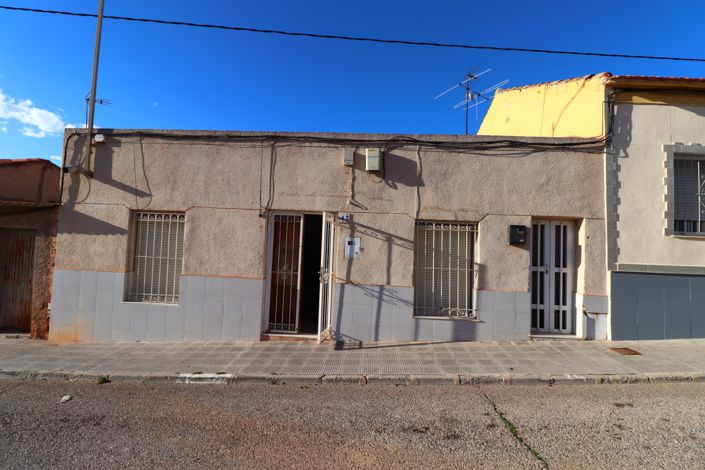 Image No.23-4 Bed Bungalow for sale