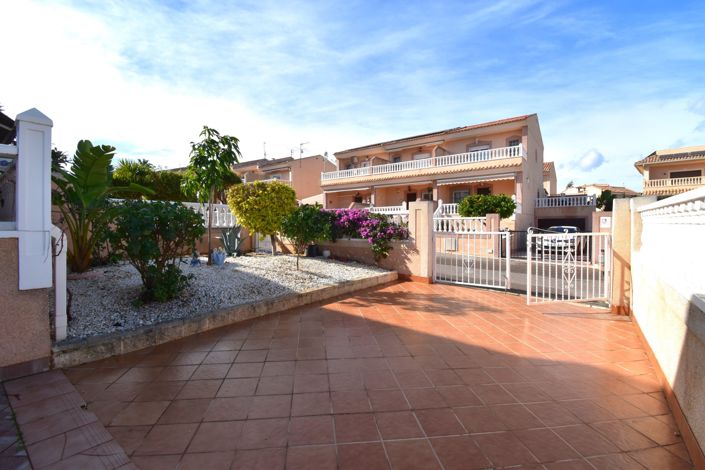 Image No.5-Maison de ville de 3 chambres à vendre à Orihuela Costa