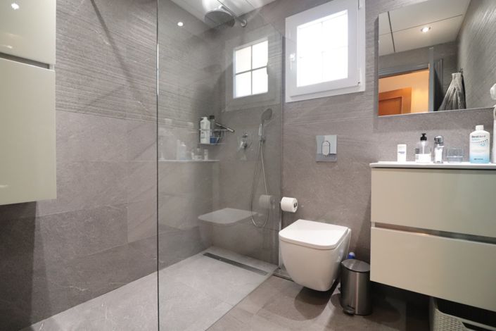 Image No.15-3 Bed Villa for sale