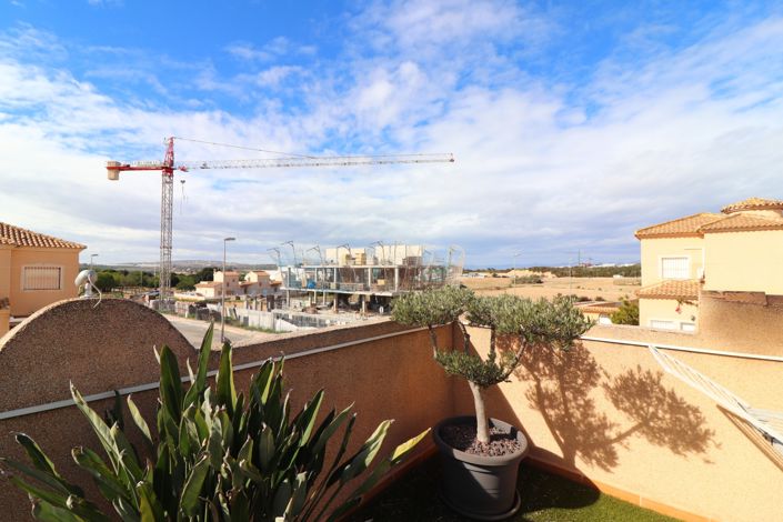 Image No.25-3 Bed Villa for sale