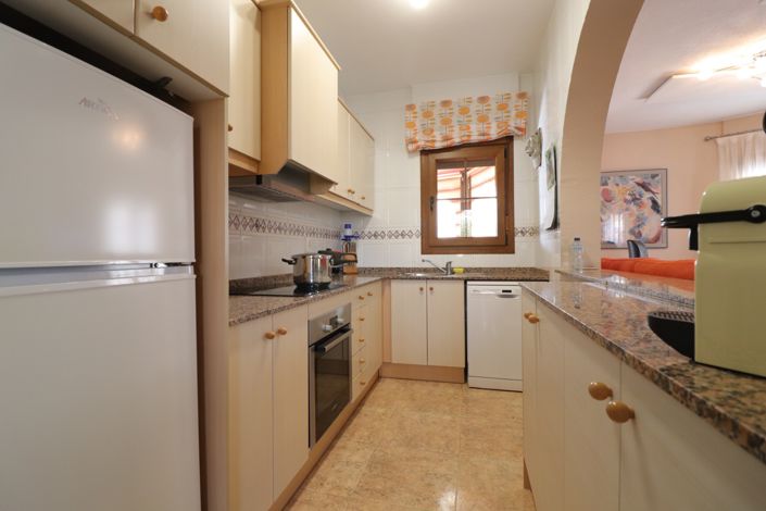 Image No.7-3 Bed Villa for sale