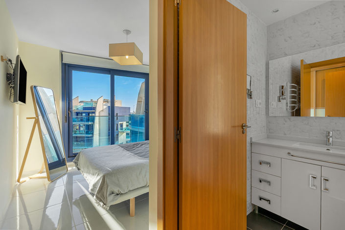 Image No.17-2 Bed Apartment for sale