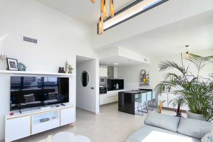 Image No.4-2 Bed Villa for sale