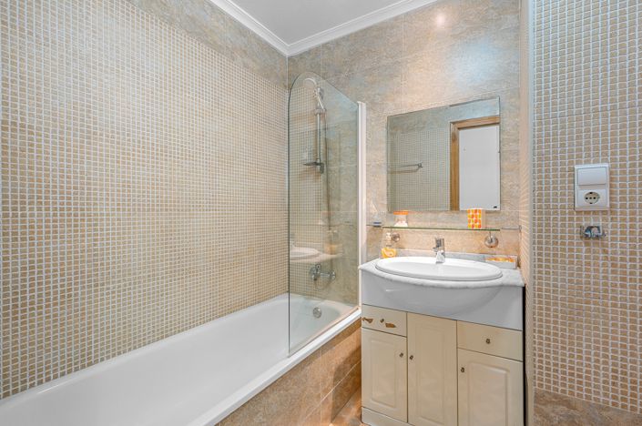 Image No.15-2 Bed Apartment for sale