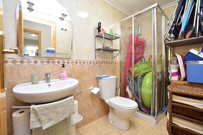 Image No.8-2 Bed Apartment for sale