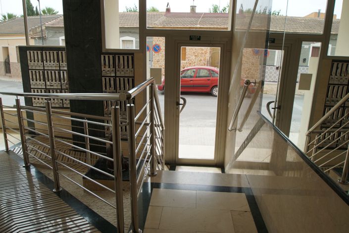 Image No.17-2 Bed Apartment for sale