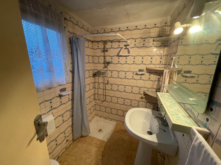 Image No.8-3 Bed Bungalow for sale