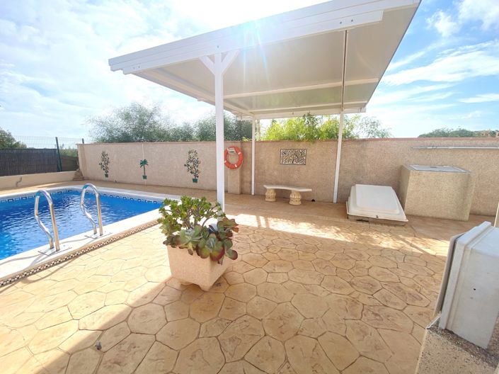Image No.20-2 Bed Apartment for sale