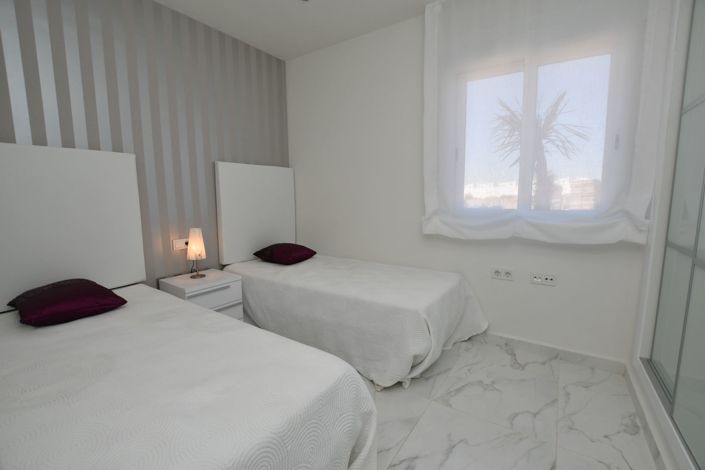 Image No.18-2 Bed Apartment for sale