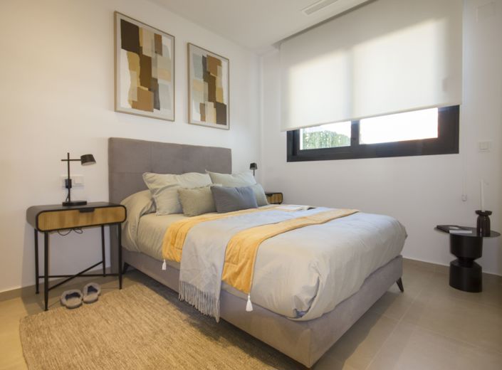 Image No.37-2 Bed Apartment for sale