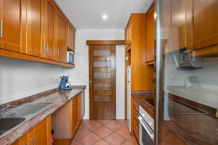 Image No.13-2 Bed Apartment for sale