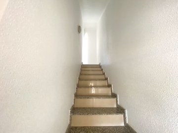 o1j9s2jnrtoajef8gp9157d6oe2t