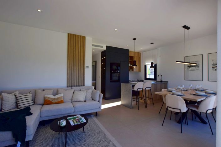 Image No.11-2 Bed Apartment for sale