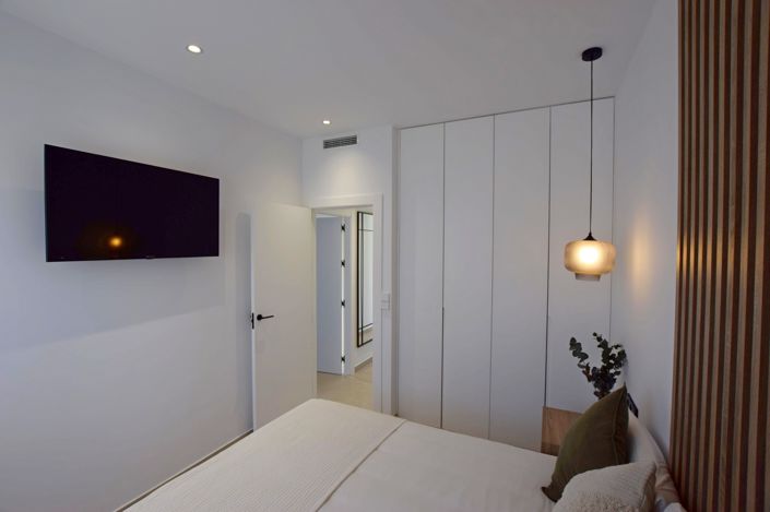 Image No.20-2 Bed Apartment for sale