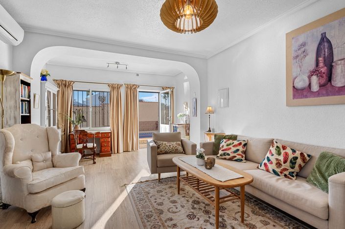 Image No.30-4 Bed Villa for sale