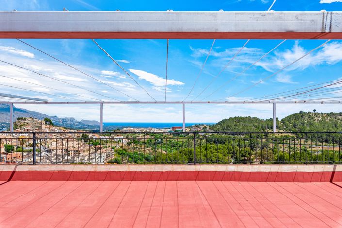 Image No.20-2 Bed Apartment for sale