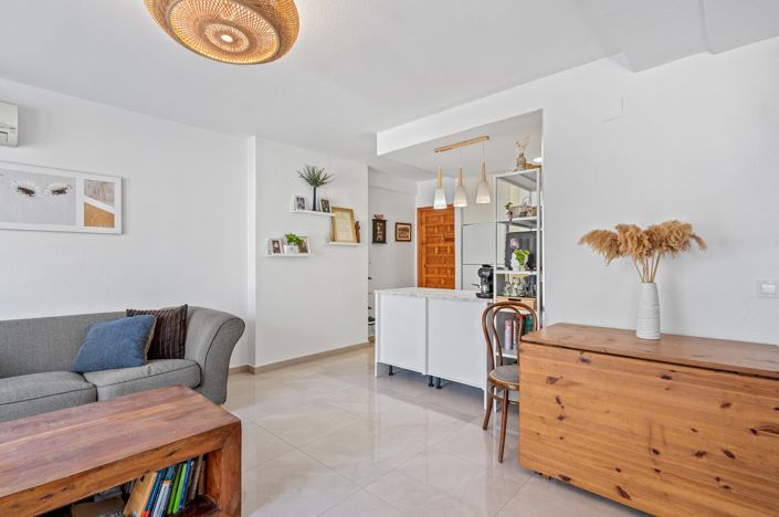 Image No.3-2 Bed Apartment for sale