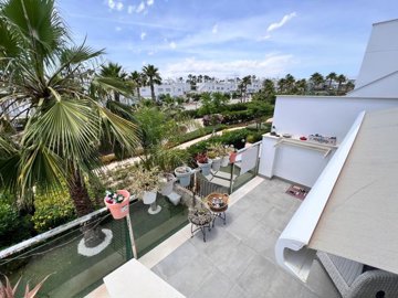 1006769699d5bd458143