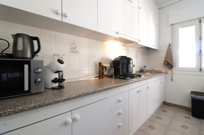 o1ji7vkev91g0b1j0810icd7v18av21