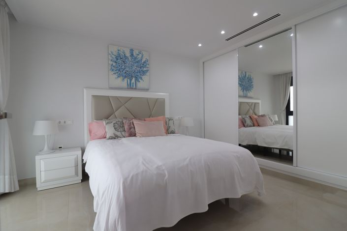 Image No.14-3 Bed Villa for sale