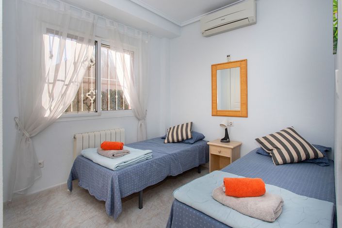 Image No.22-Villa de 2 chambres à vendre à Benimar