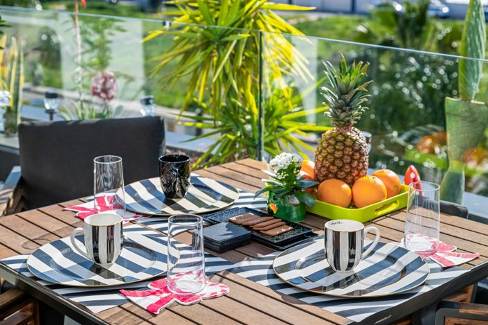 Image No.17-3 Bed Duplex for sale