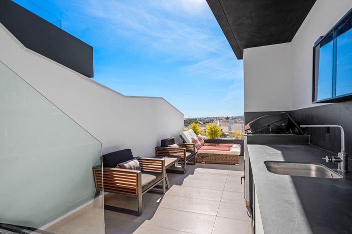 Image No.32-3 Bed Duplex for sale