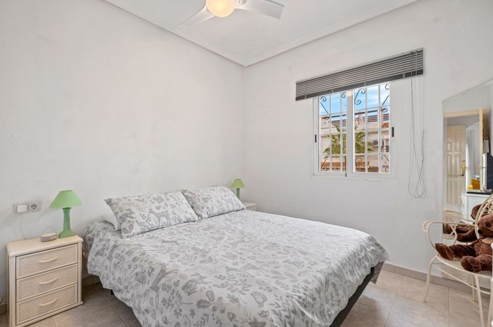 Image No.21-2 Bed Apartment for sale