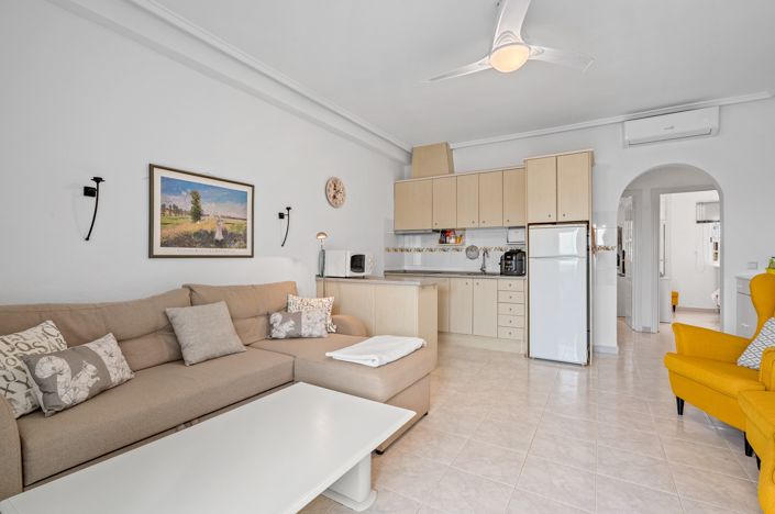 Image No.4-2 Bed Apartment for sale