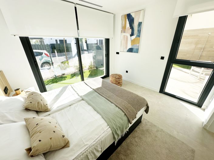 Image No.19-3 Bed Villa for sale