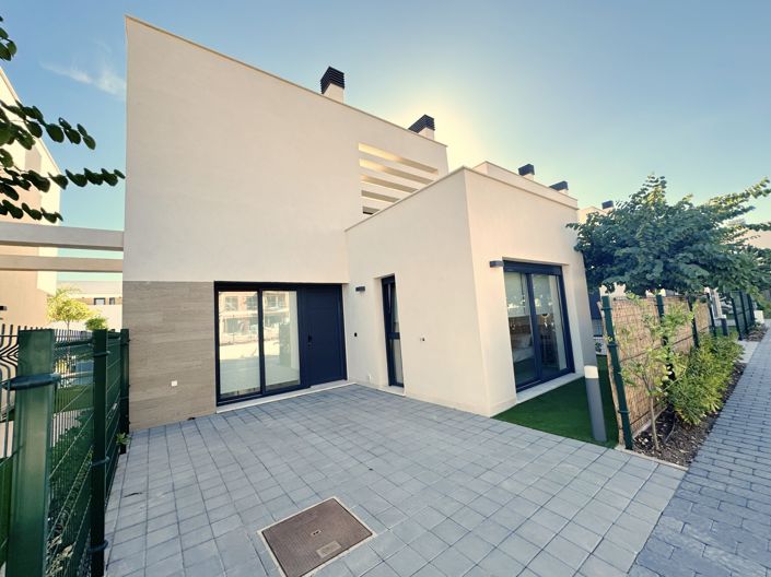 Image No.48-3 Bed Villa for sale