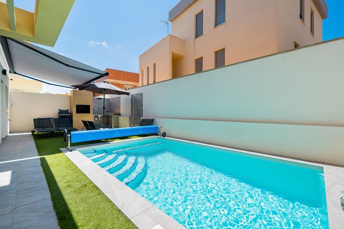 Image No.32-3 Bed Villa for sale