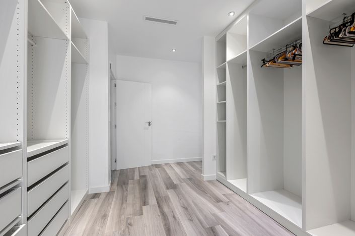 Image No.38-4 Bed Villa for sale