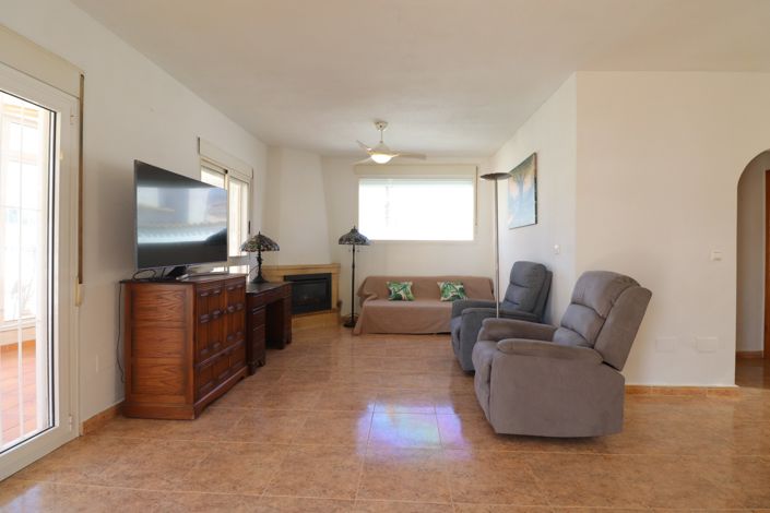 Image No.6-2 Bed Villa for sale