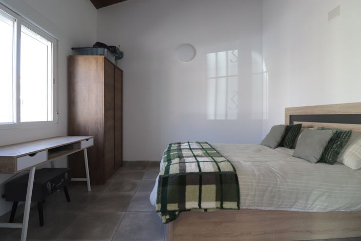 Image No.12-2 Bed Bungalow for sale