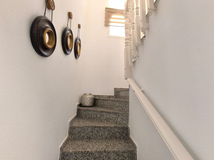 Image No.27-3 Bed Villa for sale