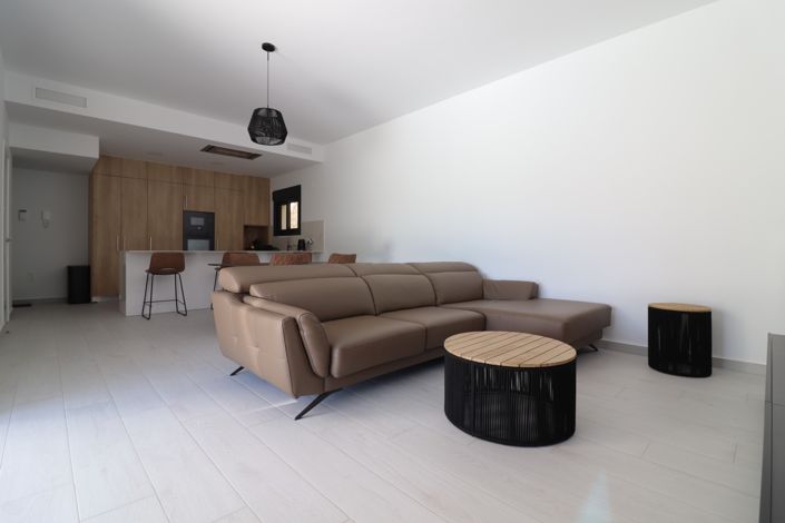 Image No.3-3 Bed Villa for sale