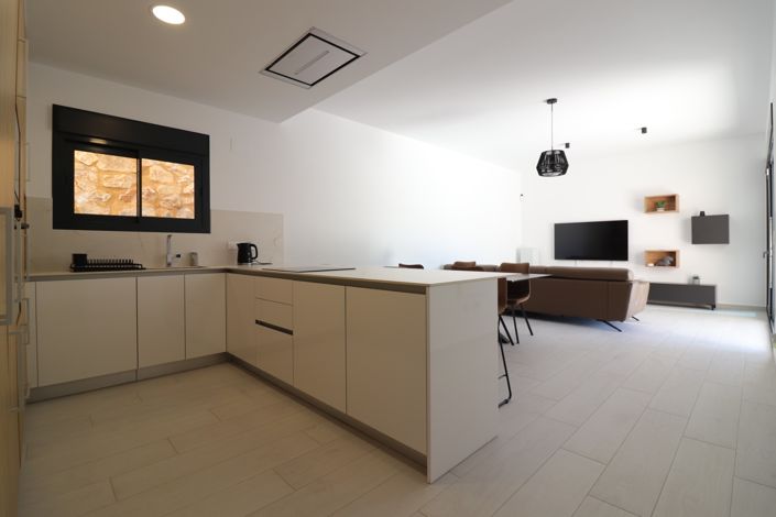 Image No.6-3 Bed Villa for sale