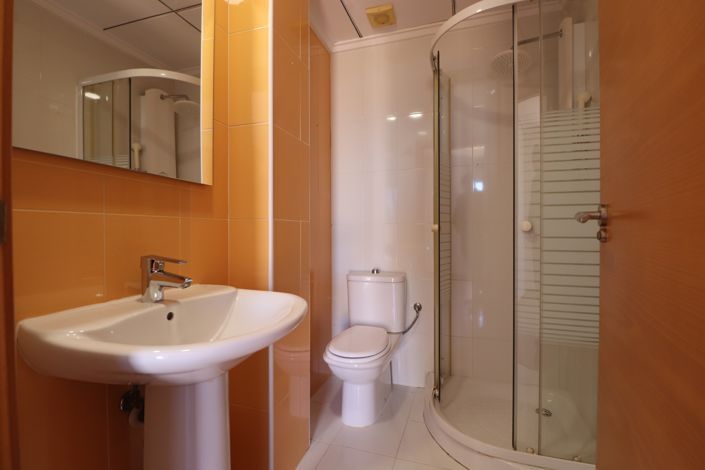 Image No.13-2 Bed Apartment for sale