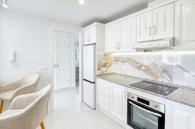 o1jlur2ue0lvi35o134v10vl2432c