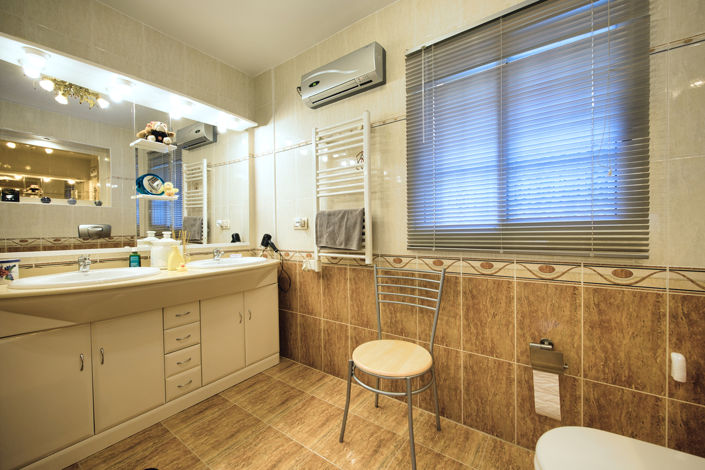 Image No.28-4 Bed Villa for sale