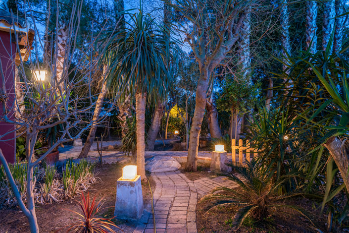 Image No.45-4 Bed Country Property for sale