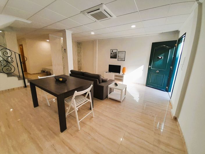 Image No.19-2 Bed Villa for sale