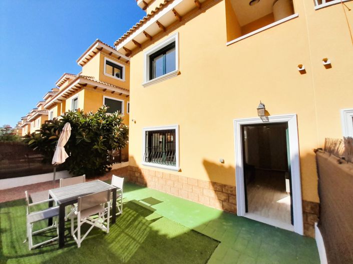 Image No.23-2 Bed Villa for sale