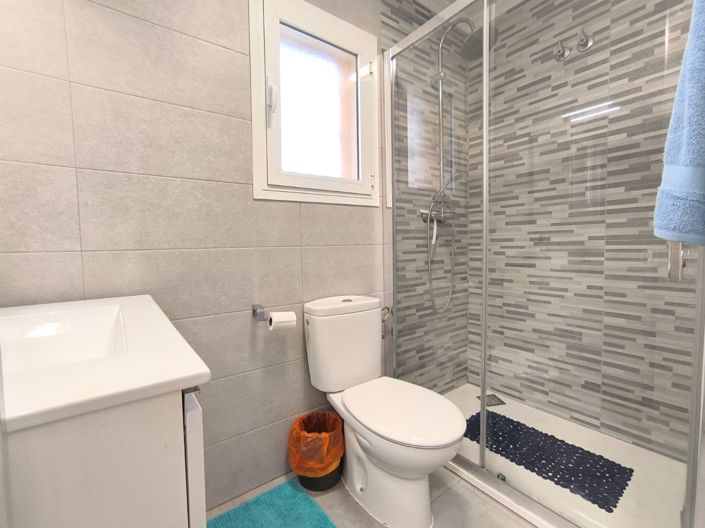 Image No.9-3 Bed Villa for sale