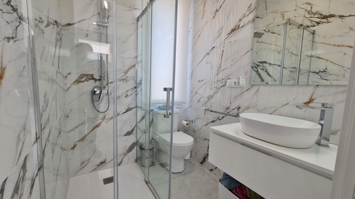 Image No.32-3 Bed Villa for sale