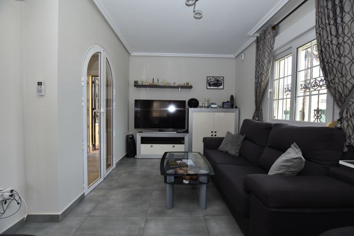 Image No.9-3 Bed Villa for sale